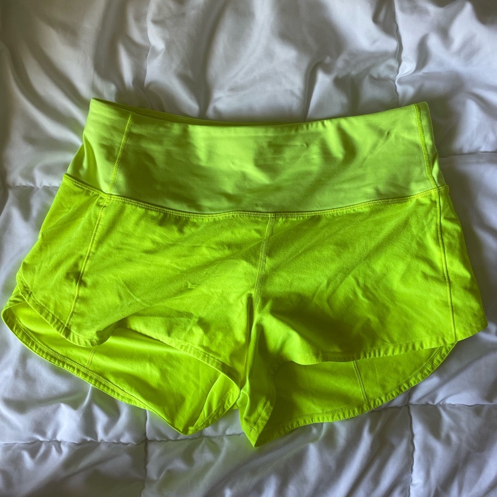 Lululemon Speed Up High Rise Lined shorts 2.5” Neon Yellow/Green